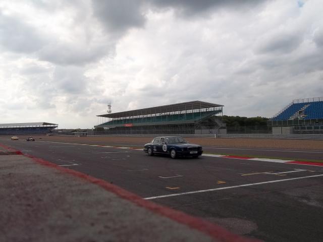 __post_Silverstone_026.jpg